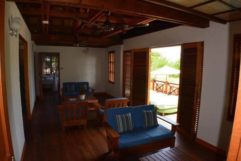 Heliconia Grove Villa Anse Volbert Village  Exterior photo